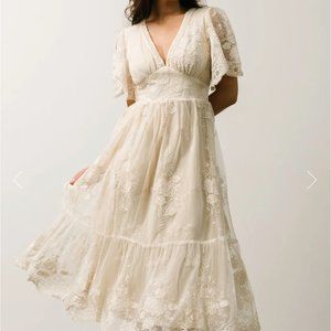 Baltic Born Clarisa Lace Midi Dress Size Small